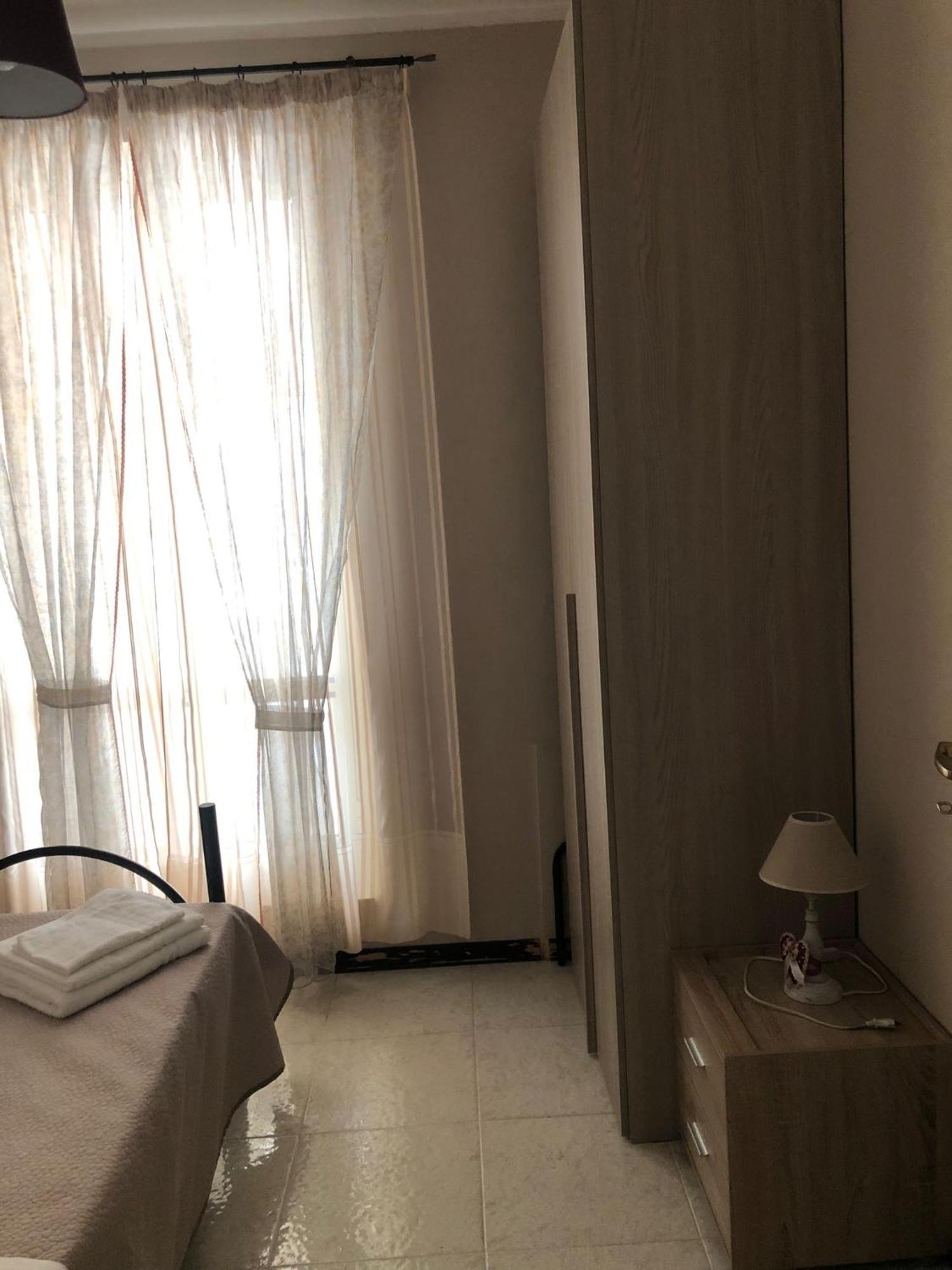 Appartamento "Rina Centro Sicilia" Pietraperzia Zewnętrze zdjęcie